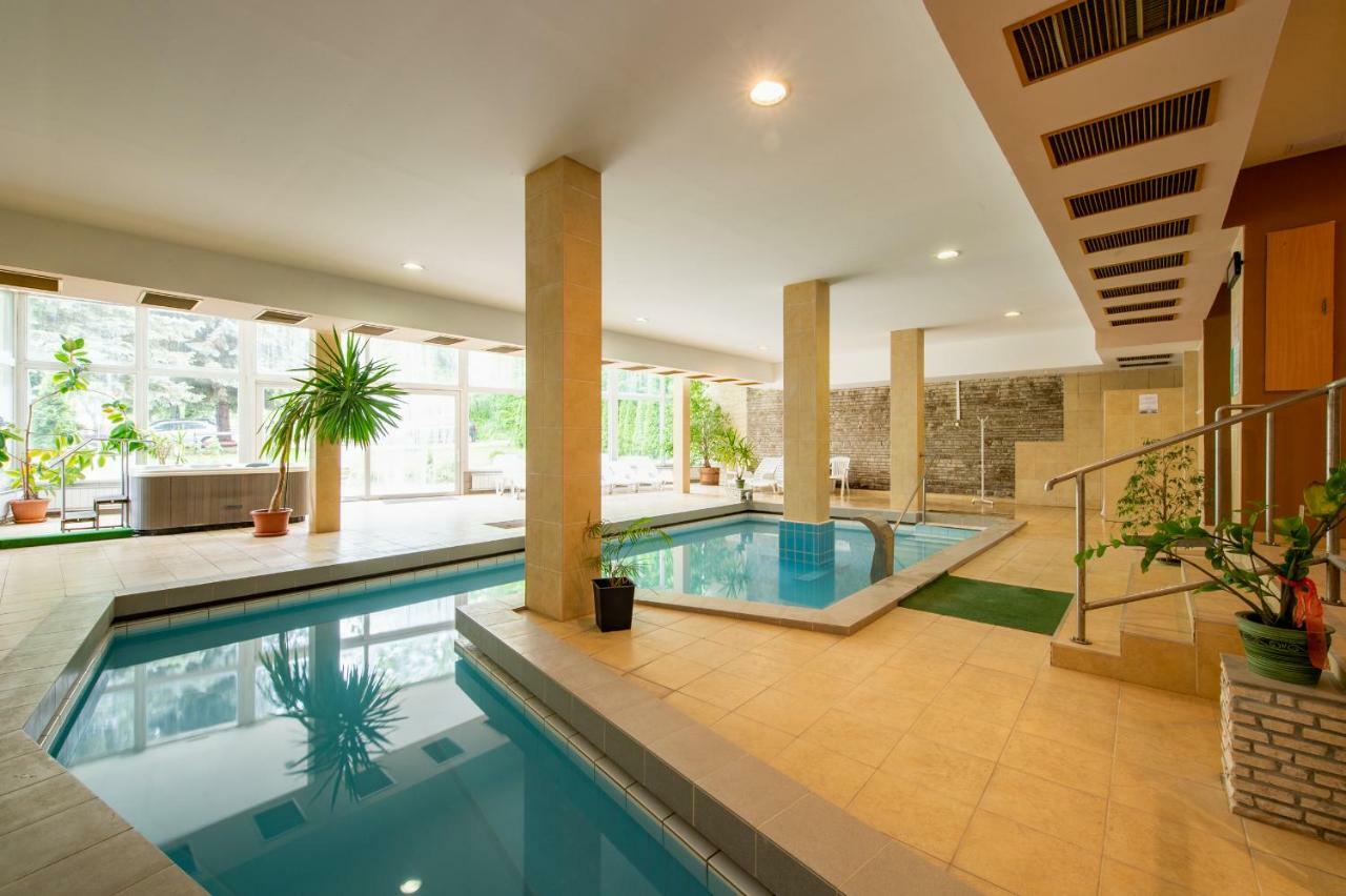 Hotel Fit Hévíz Dış mekan fotoğraf
