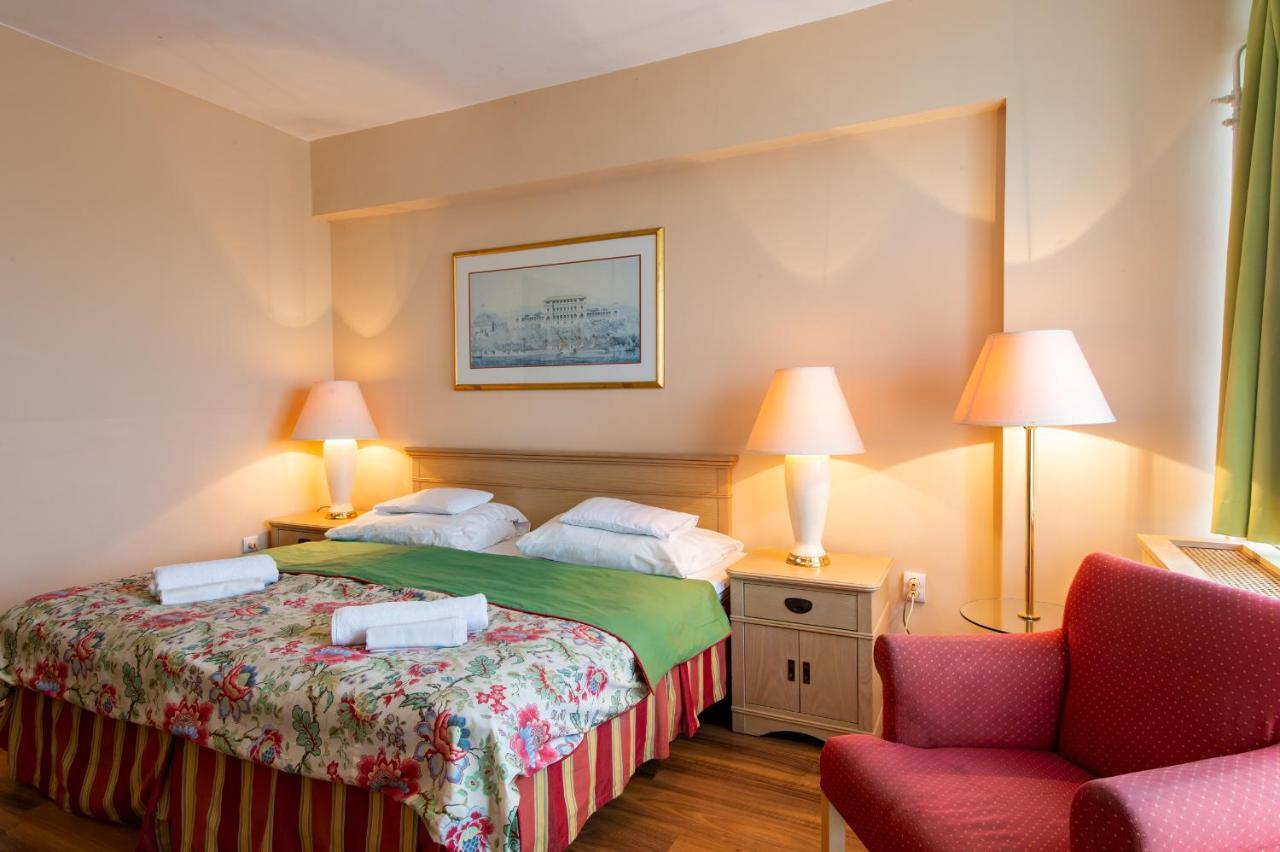 Hotel Fit Hévíz Dış mekan fotoğraf