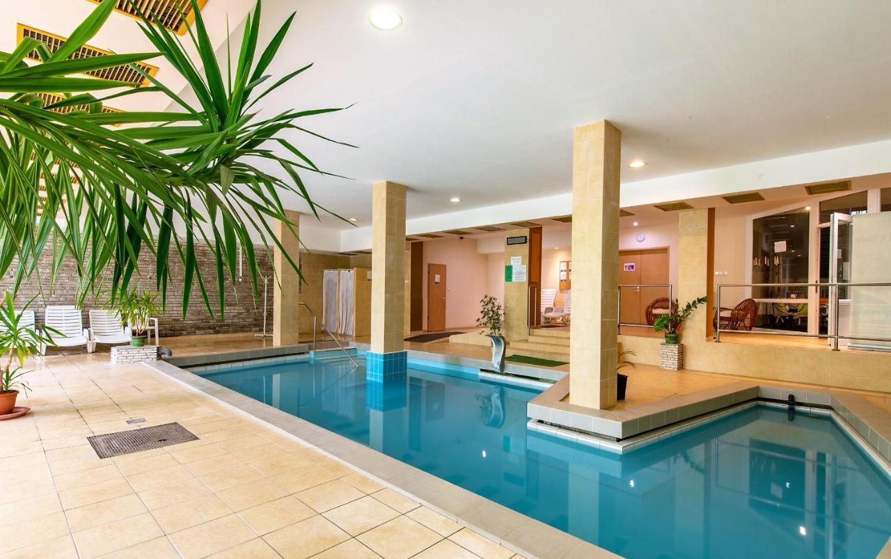 Hotel Fit Hévíz Dış mekan fotoğraf